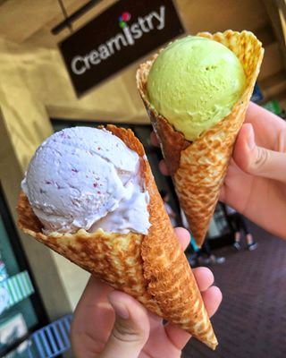 Creamistry Liquid Nitrogen Frozen Ice Cream